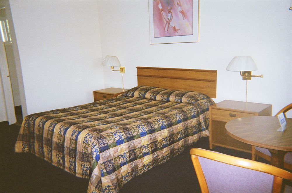 Stardust Motel Redding